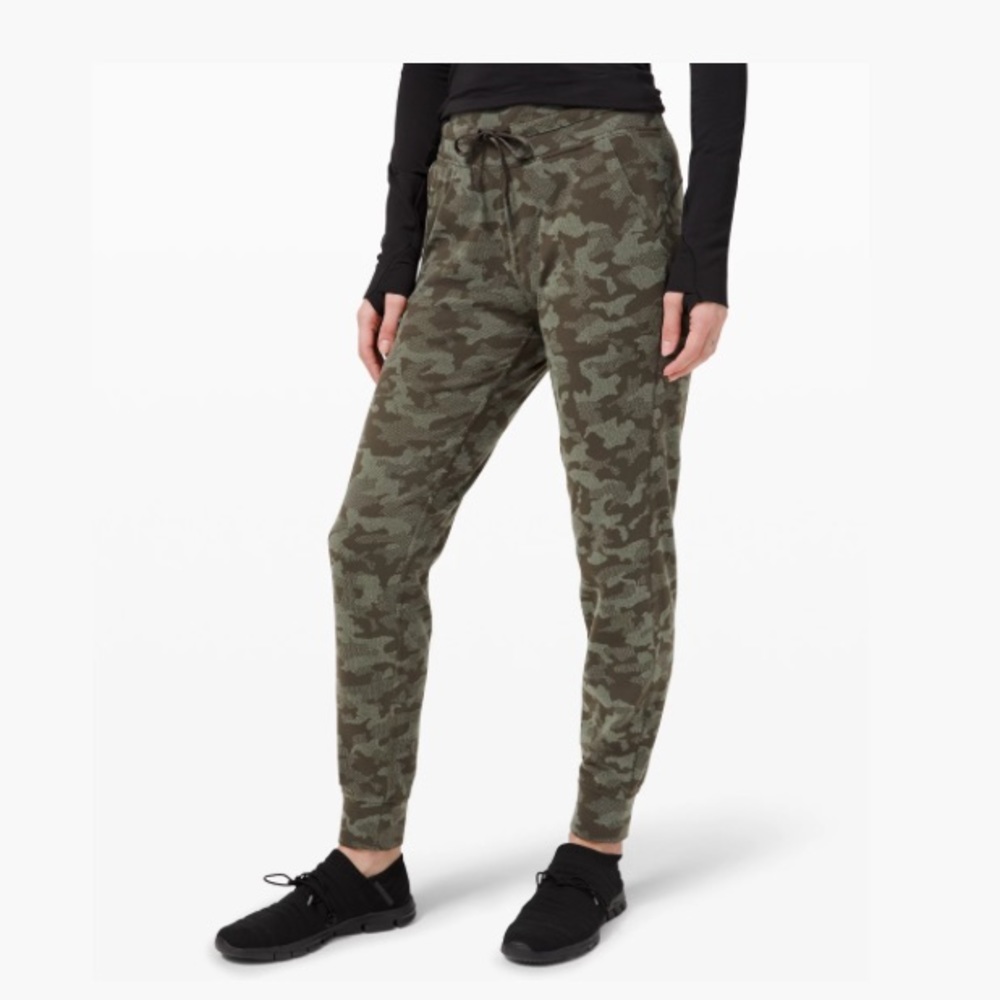 Lululemon JOGGERS